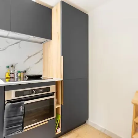 9e Super Loft Apartment Paris